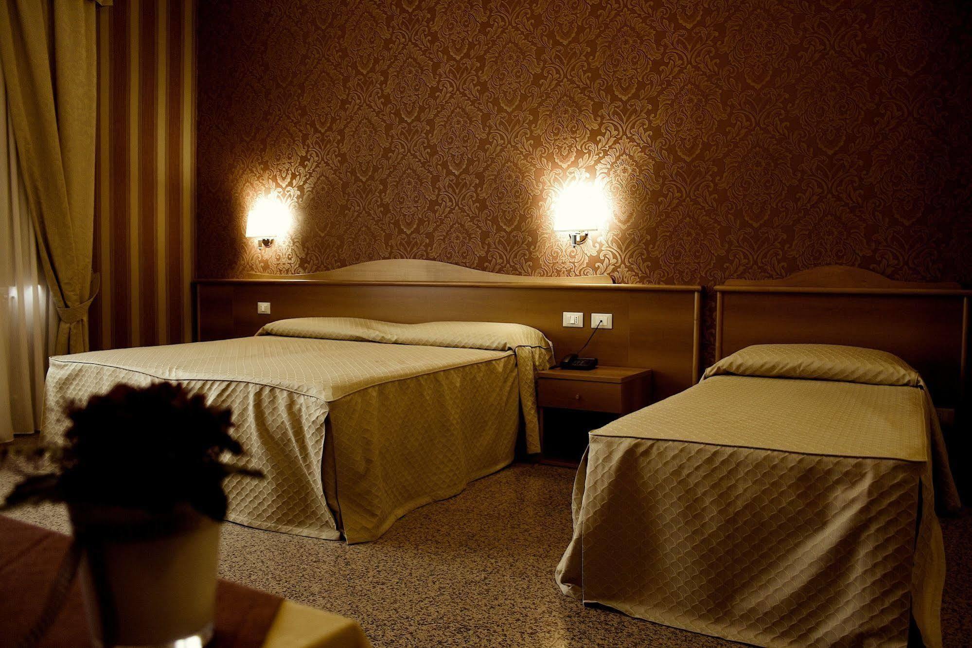 Hotel Sorriso Lucera Exteriér fotografie